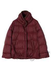 Bordeaux farvet pufferjakke med en høj, foldet krave, quiltet design, elastisk kant og justerbare snore. Glat, blank overflade.