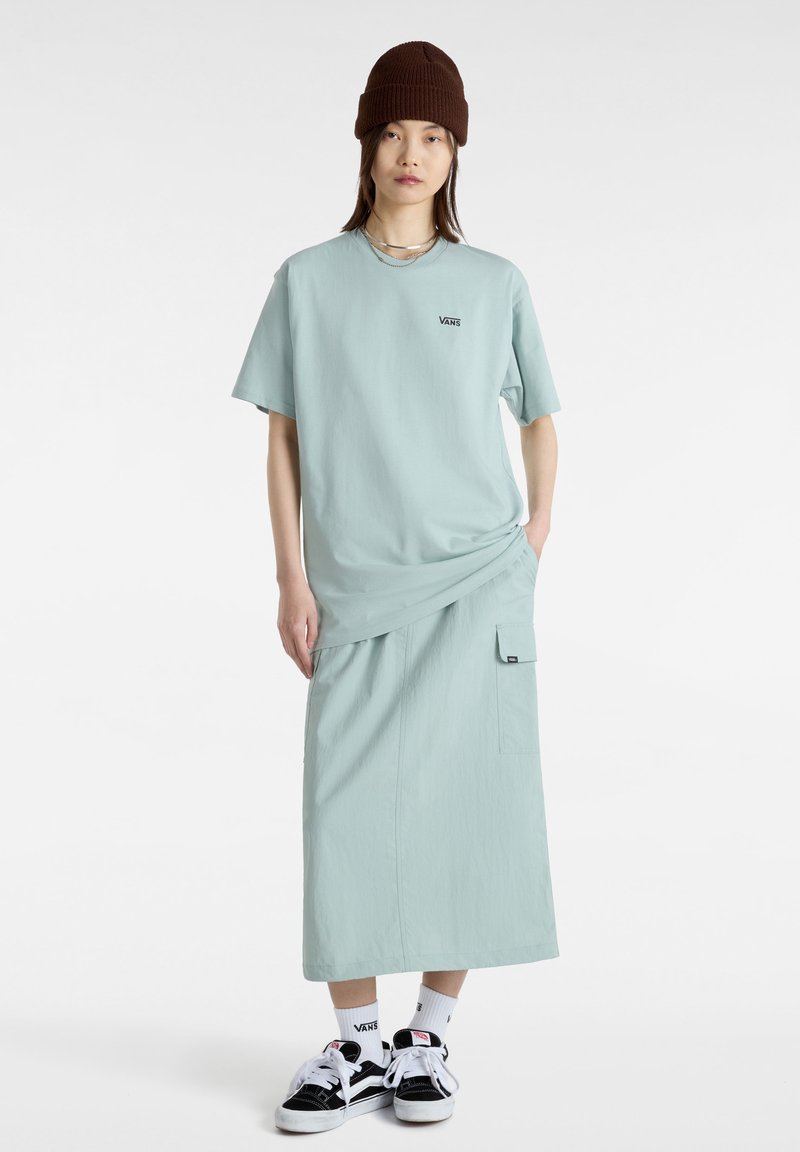 Vans LEFT CHEST LOGO - Jednoduché tričko - gray mist