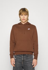 Nike Sportswear SPORTSWEAR CLUB FLEECE - Sweatshirt com capuz - braun/weiss