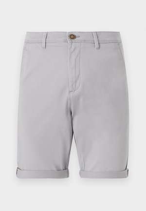 Világosszürke pamut rövidnadrág, felgöngyölt szegélyekkel, egyetlen elülső gombos záródással és oldalsó zsebekkel, sima textúrával és szabott dizájnnal.