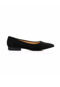 Bailarina de ante negra con punta afilada, tacón bajo y forro interior suave. Presenta un diseño sin costuras y textura mate.