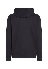 Hoodie noir au toucher doux, avec un dos long, des manches longues et une capuche, fabriqué dans un matériau confortable.