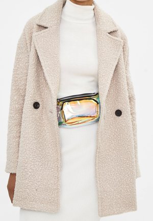Bershka, Manteau classique - beige