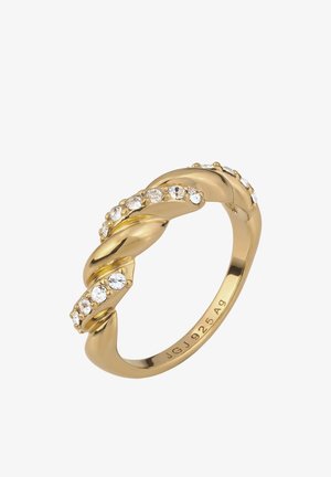 Goldener, verdrehter Bandring mit eingelassenen klaren runden Kristallen und eingraviertem Text "JGJ 925 Ag" auf der Innenseite des Rings.