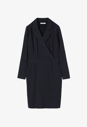 Granatowa sukienka z długimi rękawami, kołnierzykiem, krojem kopertowym, paskiem w talii oraz bocznymi kieszeniami. Gładki materiał o lekko dopasowanym kroju.