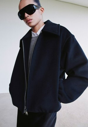 Chaqueta fina - royal blue