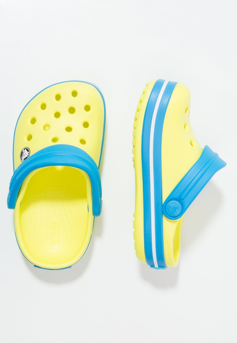 Crocs CROCBAND - Sandály do bazénu - tennis ball green/ocean