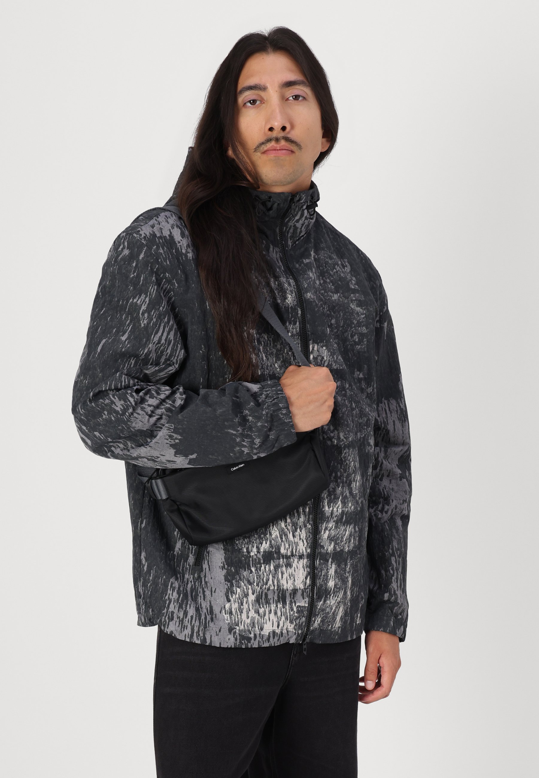 メゾンドドルチェ　Light jacket Black light jacket/black | maison de Dolce.