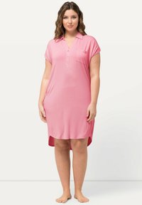 Ulla Popken COLLARED CAP SLEEVE - Camicia da notte - pink