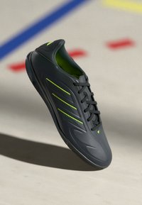 adidas Performance COPA PURE III CLUB IN czarny
