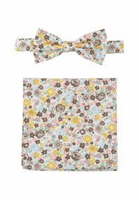 Floral gemusterte Fliege und Taschentuch-Set; Farben umfassen Blau, Rosa, Gelb und Braun auf einem hellen Hintergrund; aus Baumwollmaterial.