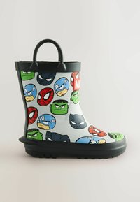 Botte de pluie en caoutchouc avec une surface blanche ornée de graphiques colorés de têtes de super-héros Marvel, une semelle noire et une poignée noire pour un transport facile.