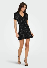 ONLY ONLBILL KURZES - Freizeitkleid - black