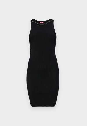 Černé žebrované bodycon šaty s jednoduchým bezramínkovým designem a řetízkovým detailem na výstřihu. Mají přiléhavý střih.