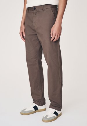 Next SLIM FIT - Chino stiliaus kelnės - truffle brown