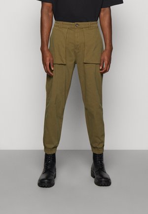Redefined Rebel Stoffhose - dark green