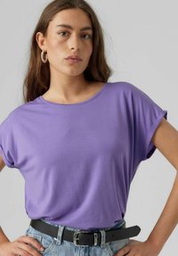 Vero Moda VMAVA PLAIN - T-shirt - bas - paisley purple