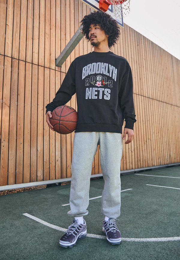 NBA BROOKLYN NETS FLORAL OVERSIZED CREW - Club wear2