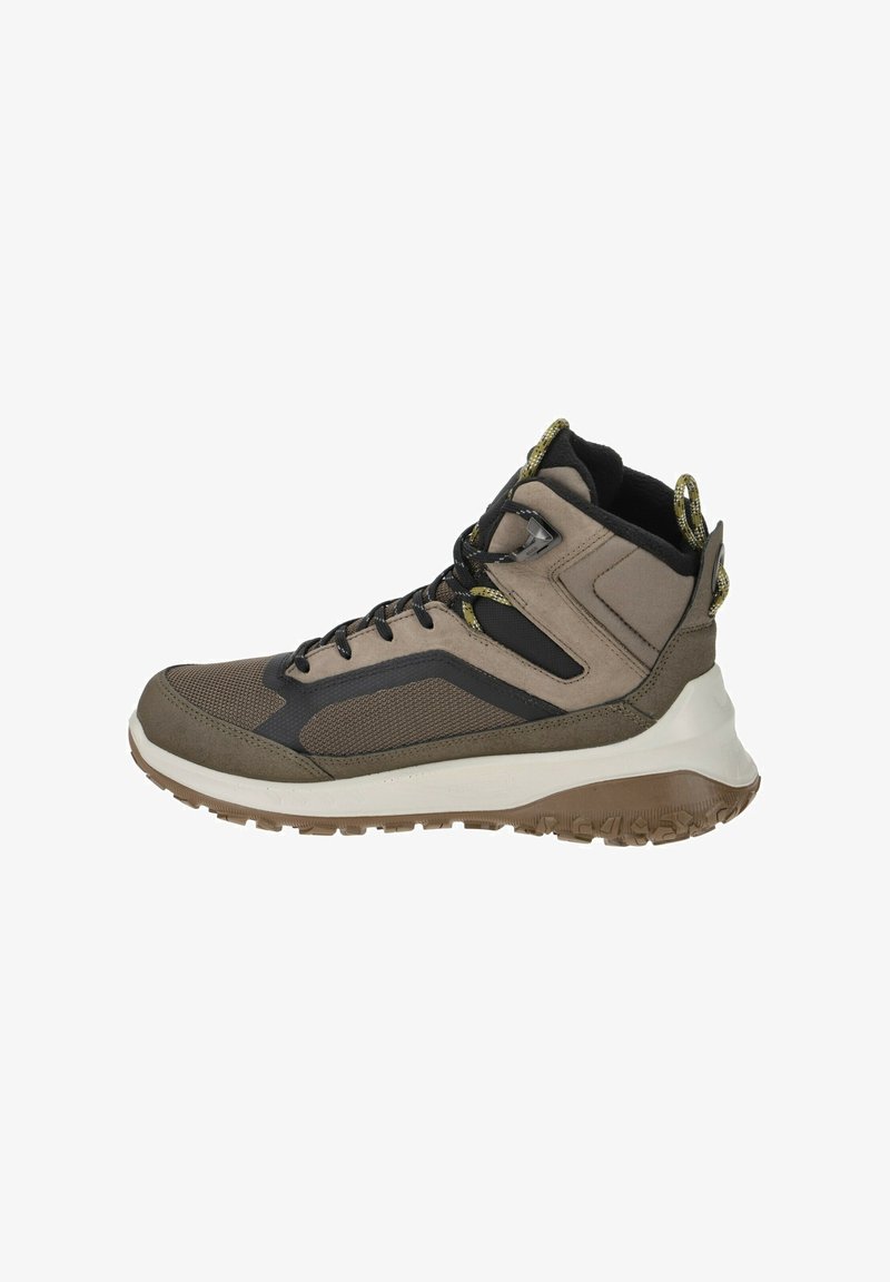 Scarpa da trekking alta marrone e nera, con tessuto testurizzato, sovrapposizioni sintetiche, suola imbottita e lacci decorati.