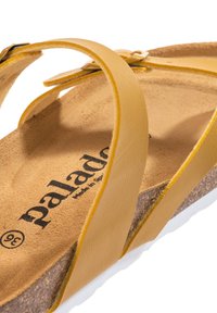 Palado CRES - Slip-on sandaler - senf gelb  matt
