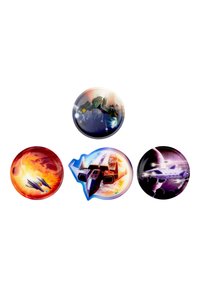 Ensemble de quatre badges ronds avec des illustrations sur le thème de l'espace : des engins spatiaux dans des couleurs vives, avec une finition brillante et des formes distinctes.