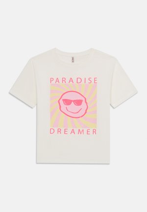 Tricou alb cu față zâmbitoare roz care poartă ochelari de soare, pe un fundal spirală galben și roz, cu textul "VISĂTORUL PARADISULUI".