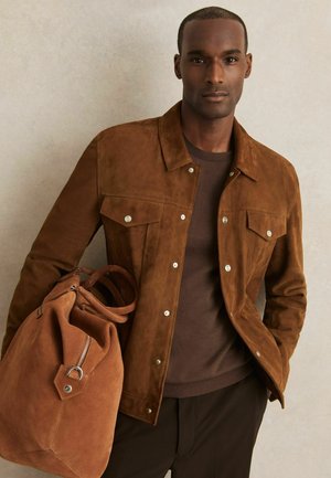 REGULAR FIT - EDINGTON PRESS STUD TRUCKER - Veste en cuir - tobacco brown