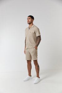 CLOSURE London CRINKLE TWINSET - Shorts - stone