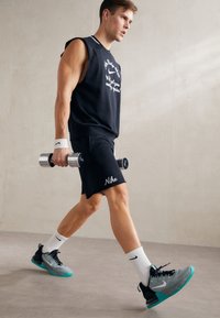 Nike Performance Training shoe - green