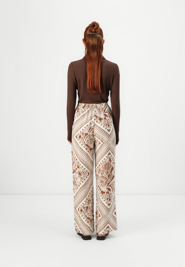 OBJLYDIA PANT FAIR - Trousers - rawhide2