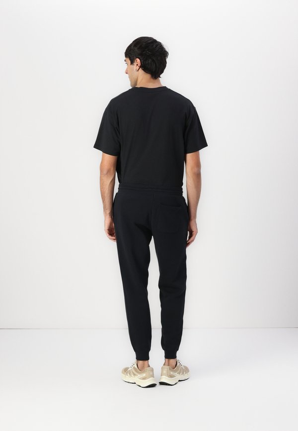 STANDARD FIT CHUCK TAYLOR PATCH PANTS UNISEX - Tracksuit bottoms2