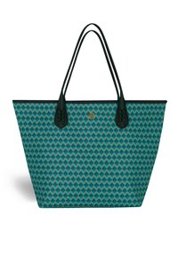 Przestronna torba tote w turkusowy geometryczny wzór, z czarnymi krawędziami i plecionymi skórzanymi uchwytami. Posiada okrągły emblemat w pobliżu góry.