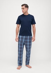 Jack & Jones JACLUCA TEE AND PANTS GIFTBOX - Pyjamas - navy/dark blue
