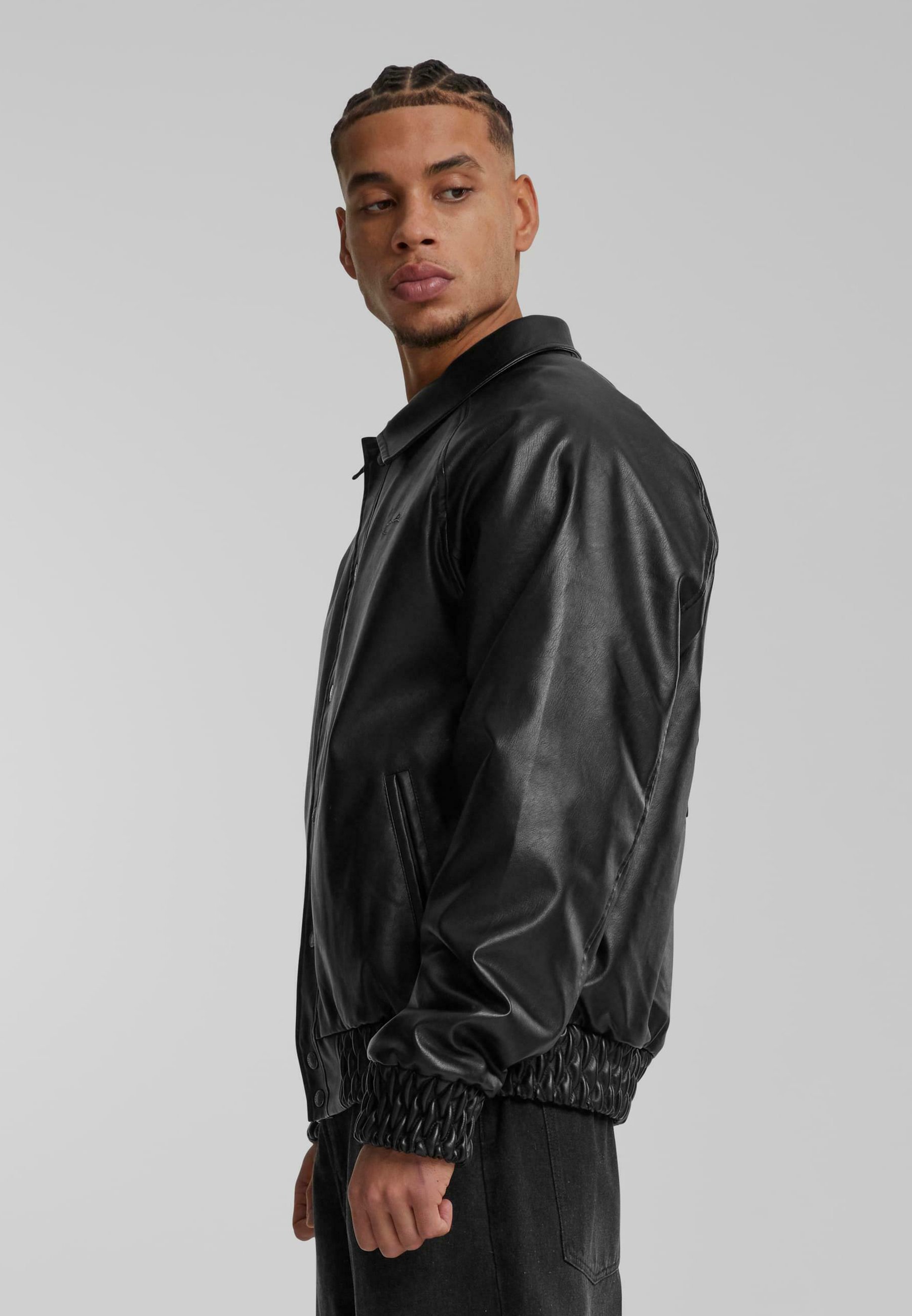 Karl Kani STAR FULL COLLEGE - Chaqueta de cuero sintético - black