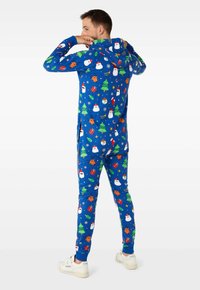 Mono de vacaciones azul con capucha, que presenta patrones festivos de muñecos de nieve, árboles de Navidad y regalos. Fabricado con tejido suave y con puños acanalados.