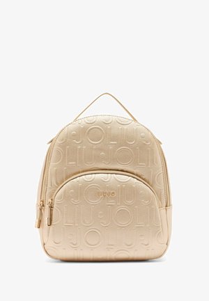 Zaino in ecopelle beige con logo "LIU JO" in rilievo, forma rotonda, compartimenti con doppia zip e manico superiore per il trasporto.