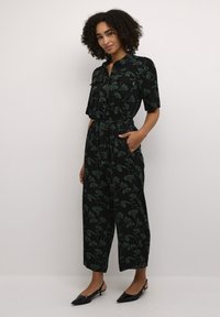 Kaffe ARUTHIE CROPPED AOP  - Salopetă - black green flower print