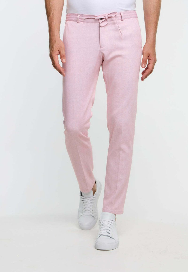 Zuitable DISPARTAFLEX - Stoffhose - rose