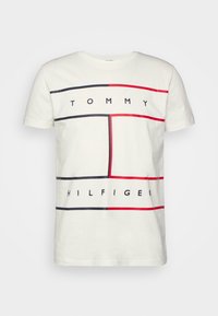 LARGE FLAG TEE - T-shirt estampada - ecru