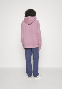 Carhartt WIP Jersey con capucha - dark purple