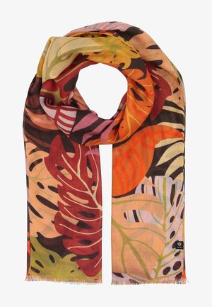 Šál s vzorom, na ktorom sú zobrazené mnohobarevné listy v červenej, oranžovej, ružovej a zelenej farbe, vyrobený z ľahkej látky s rozstrapkanými okrajmi.