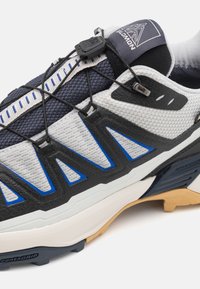Salomon X ULTRA 360 EDGE  fioletowy
