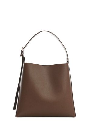 Sac à main en cuir marron avec une anse supérieure courbée unique et une surface lisse, sans décoration.