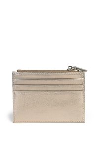 Metalen gouden kaarthouder met vier vakken en een rits aan de bovenkant. Gladde textuur met een subtiele glans. Compacte rechthoekige vorm.