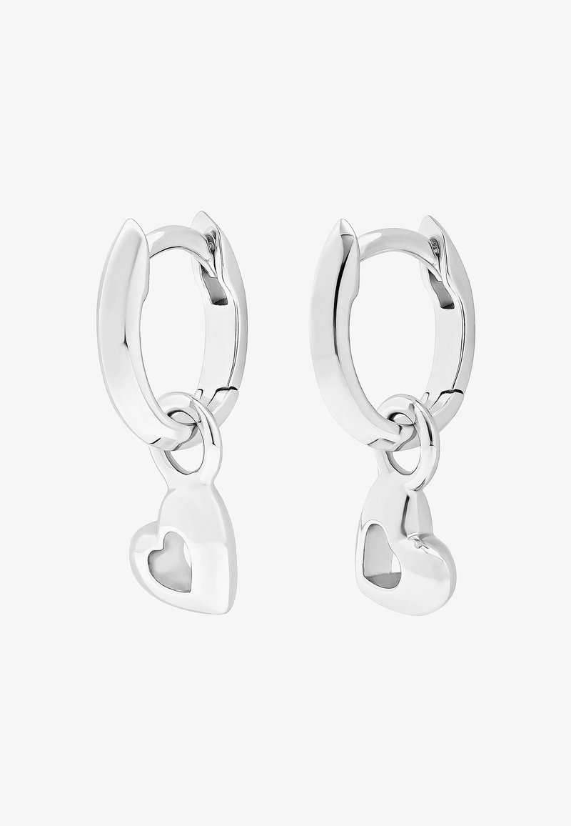 Silverringar i form av hoop med en slät yta, prydda med en hänge i form av ett hjärta med utskärning. Designen har en låsstängning för säker användning.