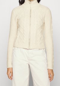 Vero Moda Kofta - off-white