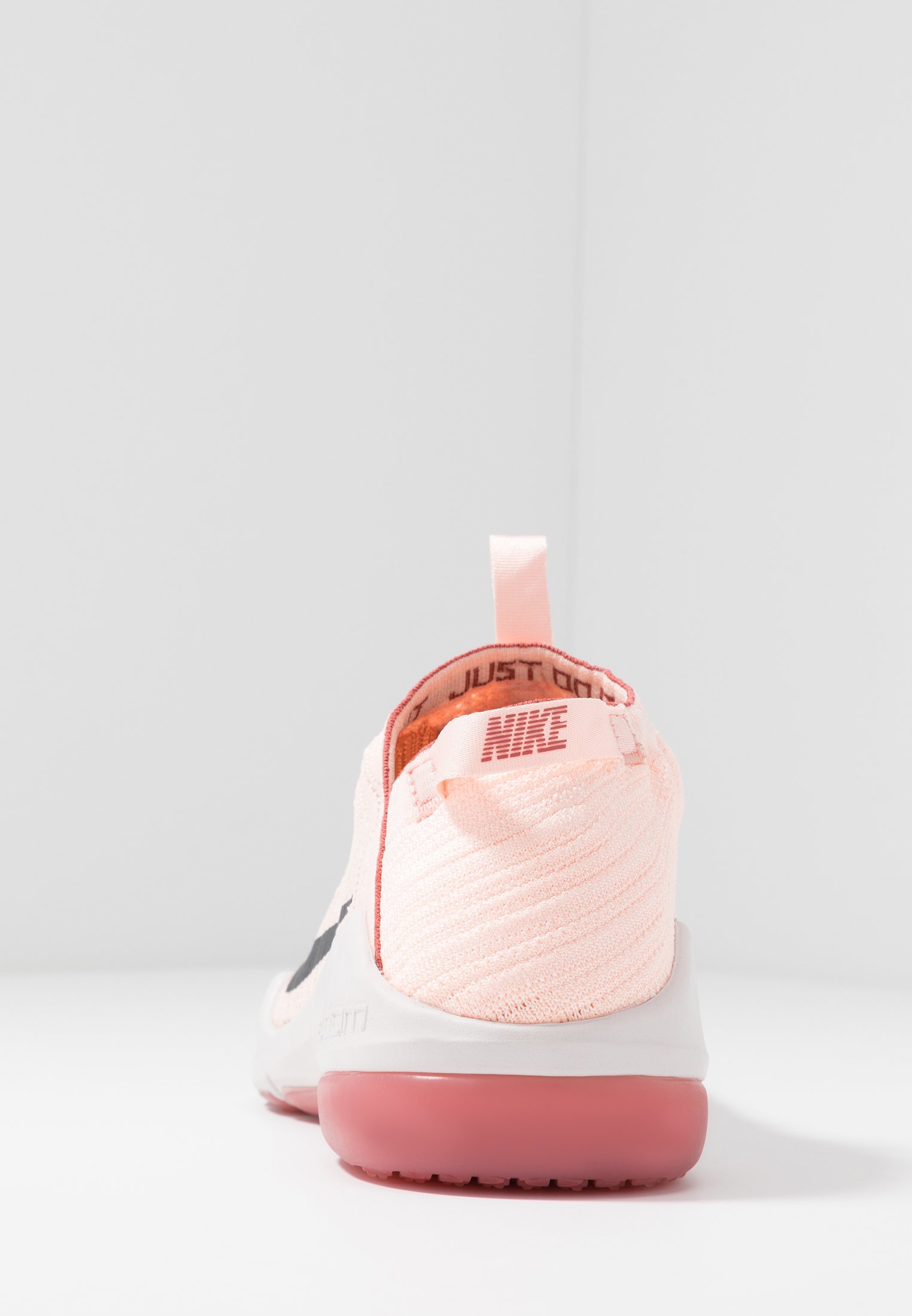 nike performance air zoom fearless