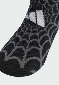 adidas Sportswear 3 PACK - Calcetines - white black pure ruby