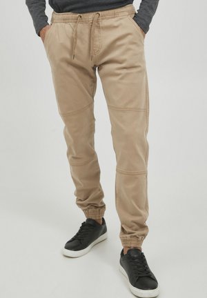 BRONTUS - Jeans Tapered Fit - amber