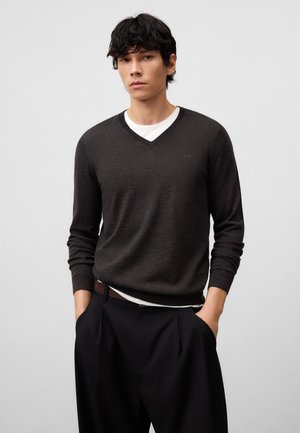 V-NECK - Maglione - grey